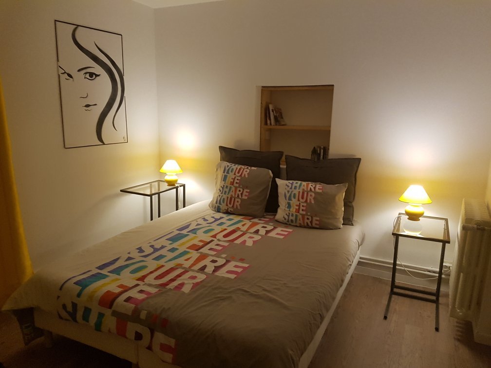 Alex Guest House-官方