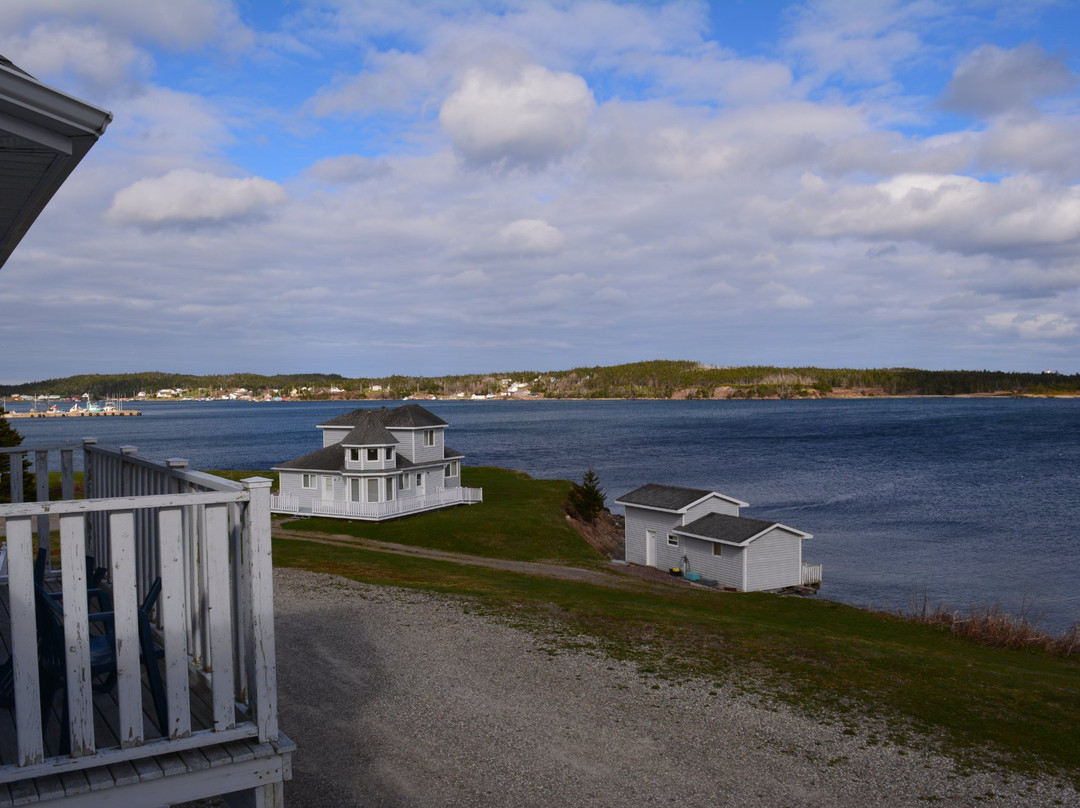 景观套房酒店主图