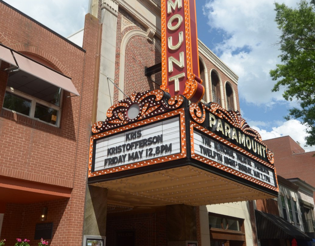 The Paramount Theater-夏洛茨维尔必去景点