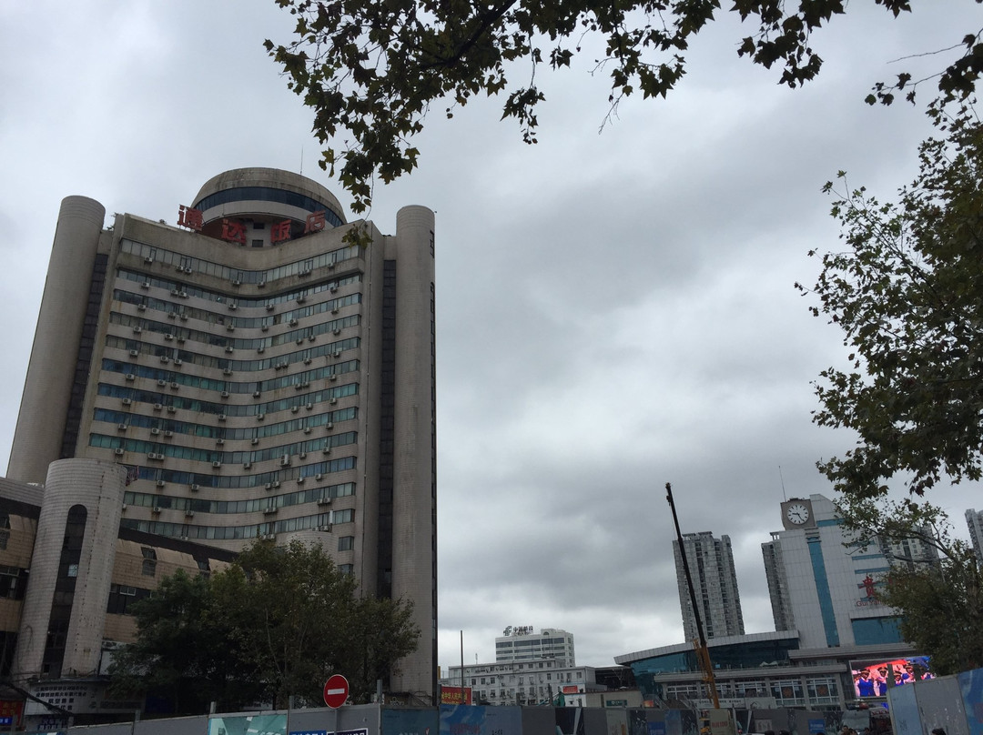 贵阳派酒店火车站广场店主图