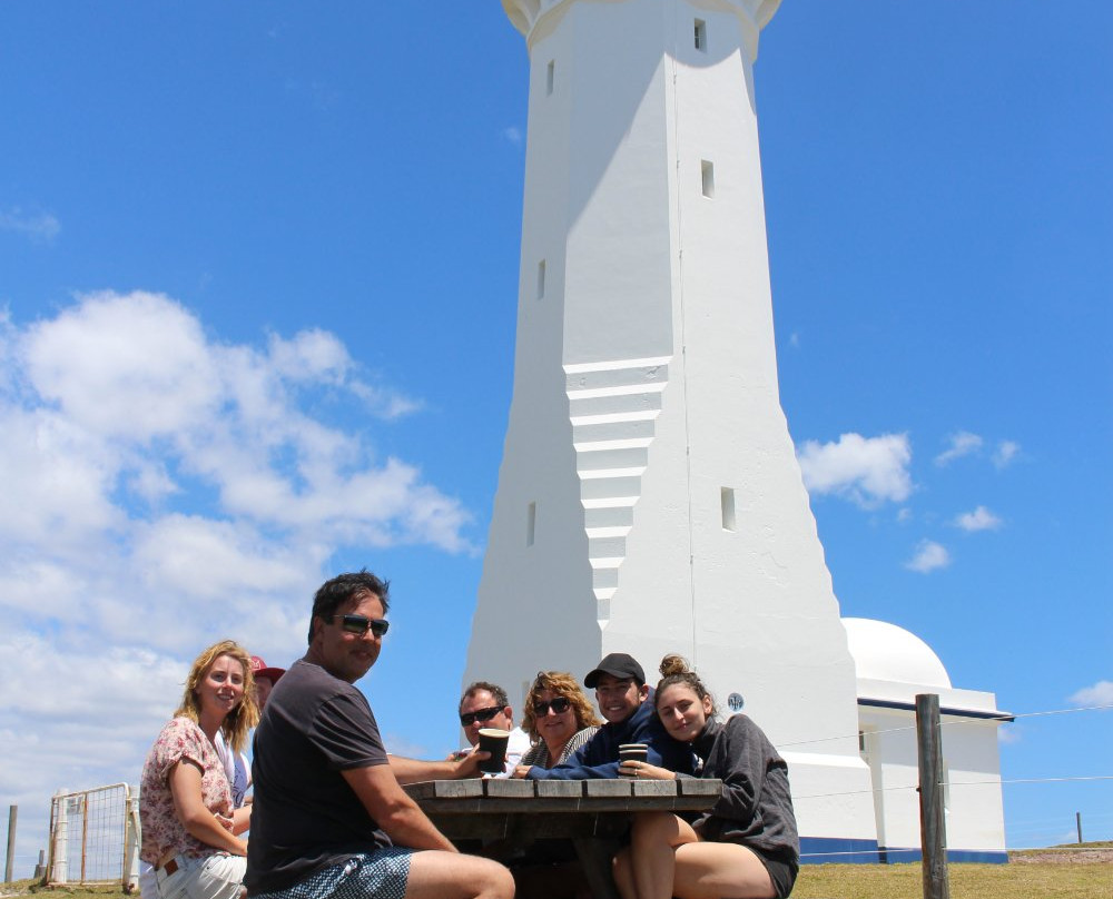 Australia's Coastal Wilderness Adventures-伊登港必去景点