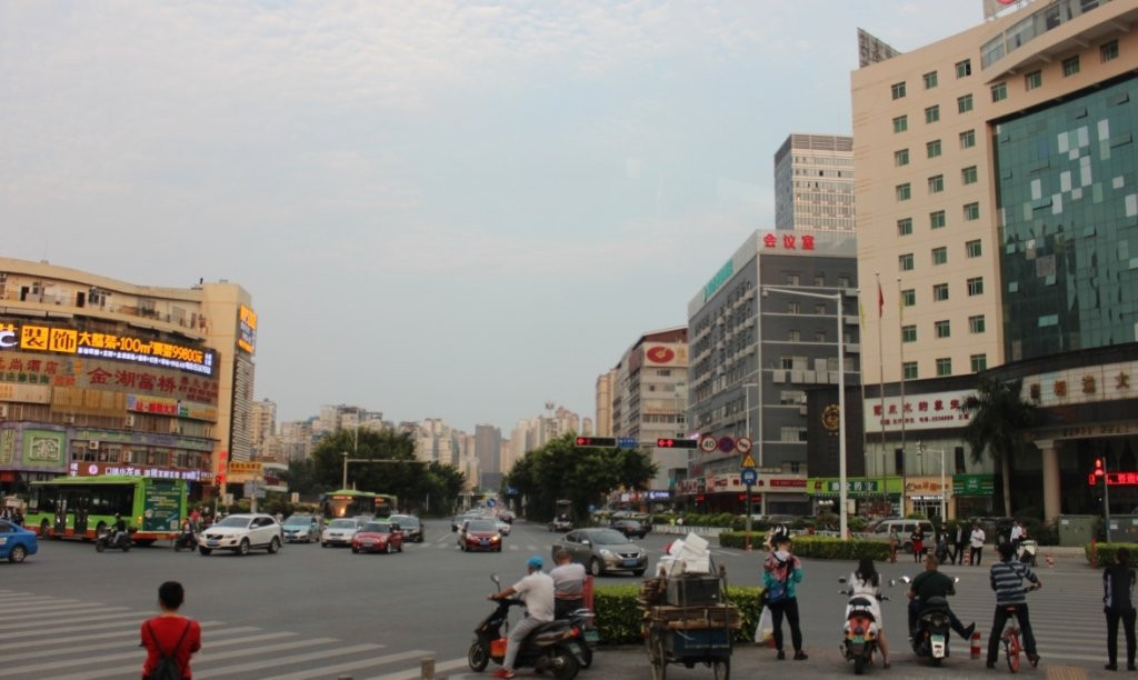 喜相逢大酒店主图