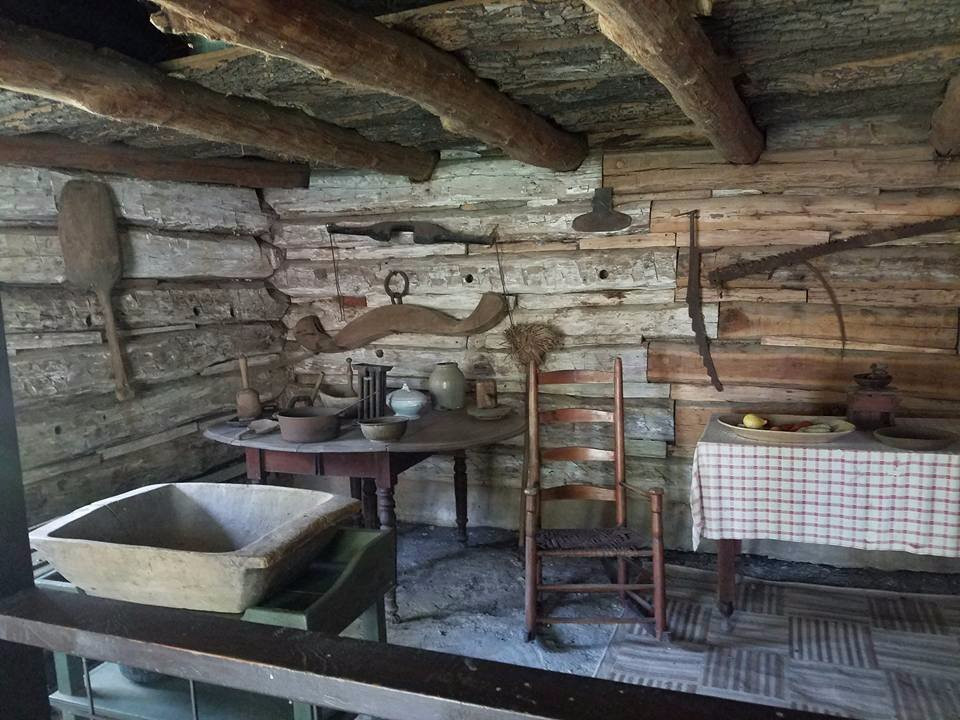 Abbie Gardner Cabin-阿诺德公园必去景点