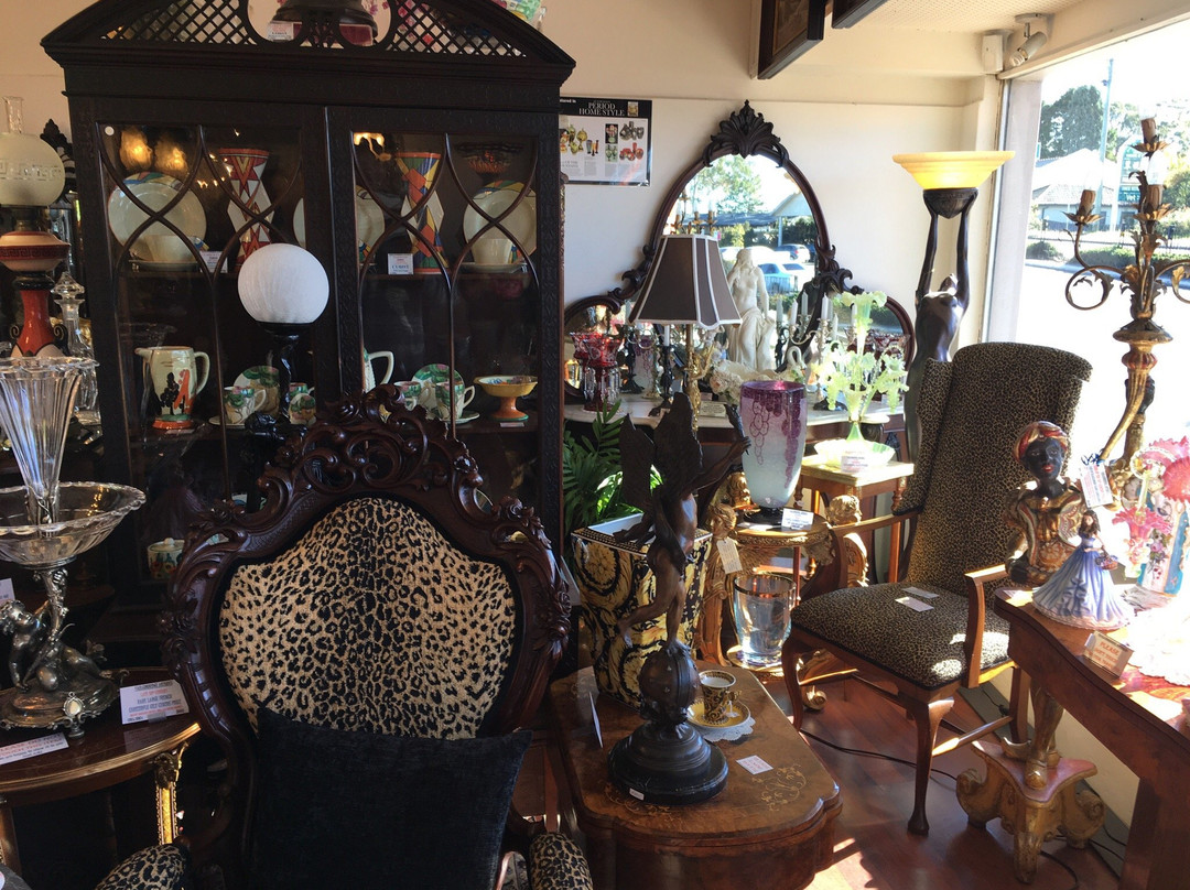 Faulconbridge Antiques景点图片