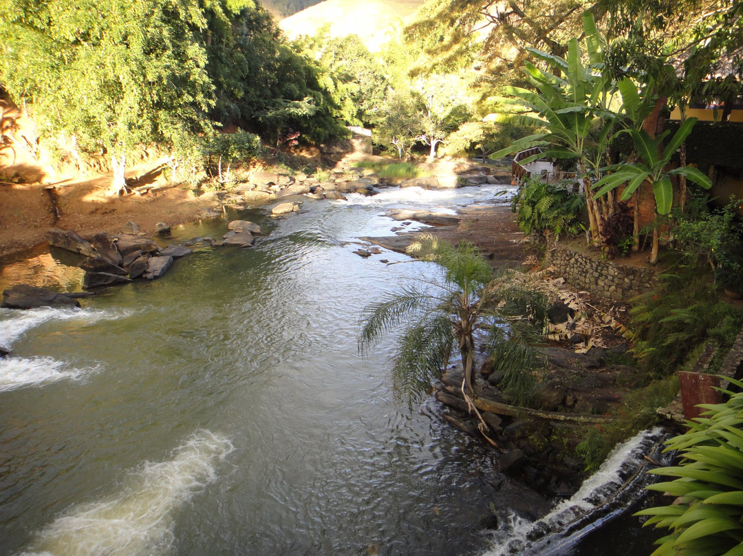 Pentagna Waterfall景点图片