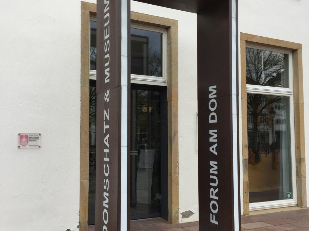 Domschatzkammer und Diözesanmuseum-奥斯纳布吕克必去景点