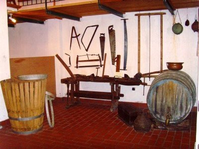 Wine Museum Tzivani-Khalkis必去景点