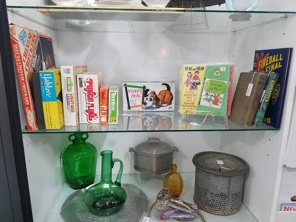 Brass Armadillo Antique Mall-Wheat Ridge必去景点