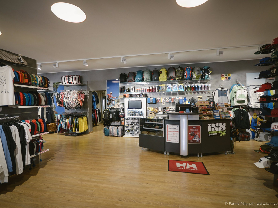 Avalanche Pro Shop-克莱恩·蒙塔纳必去景点