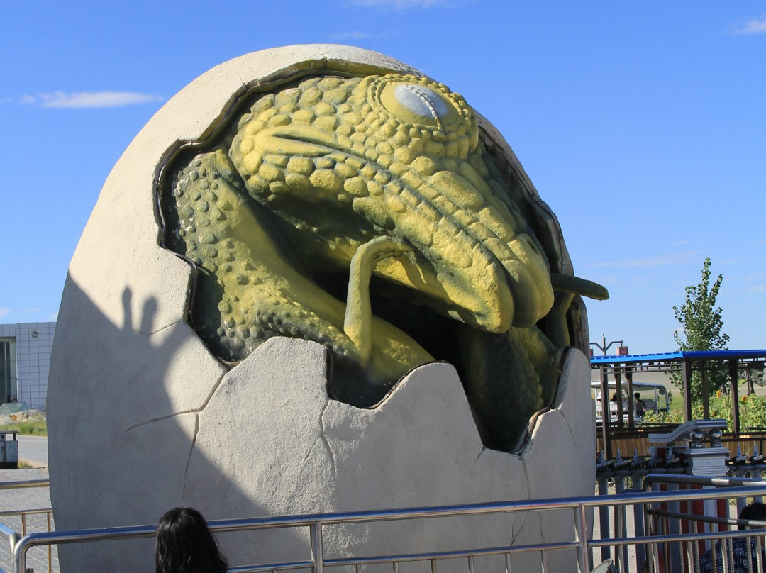 二连浩特恐龙博物馆-二连浩特市必去景点