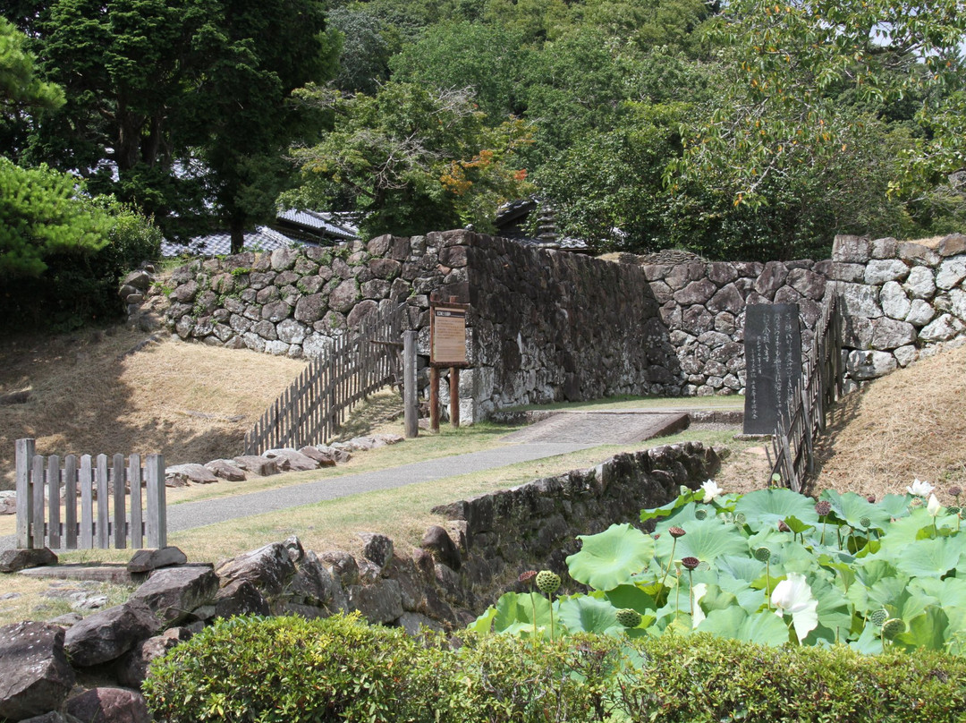安艺市旅游景点-Aki Castle Ruins