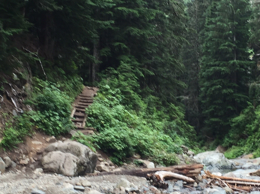 Denny Creek Trail景点图片