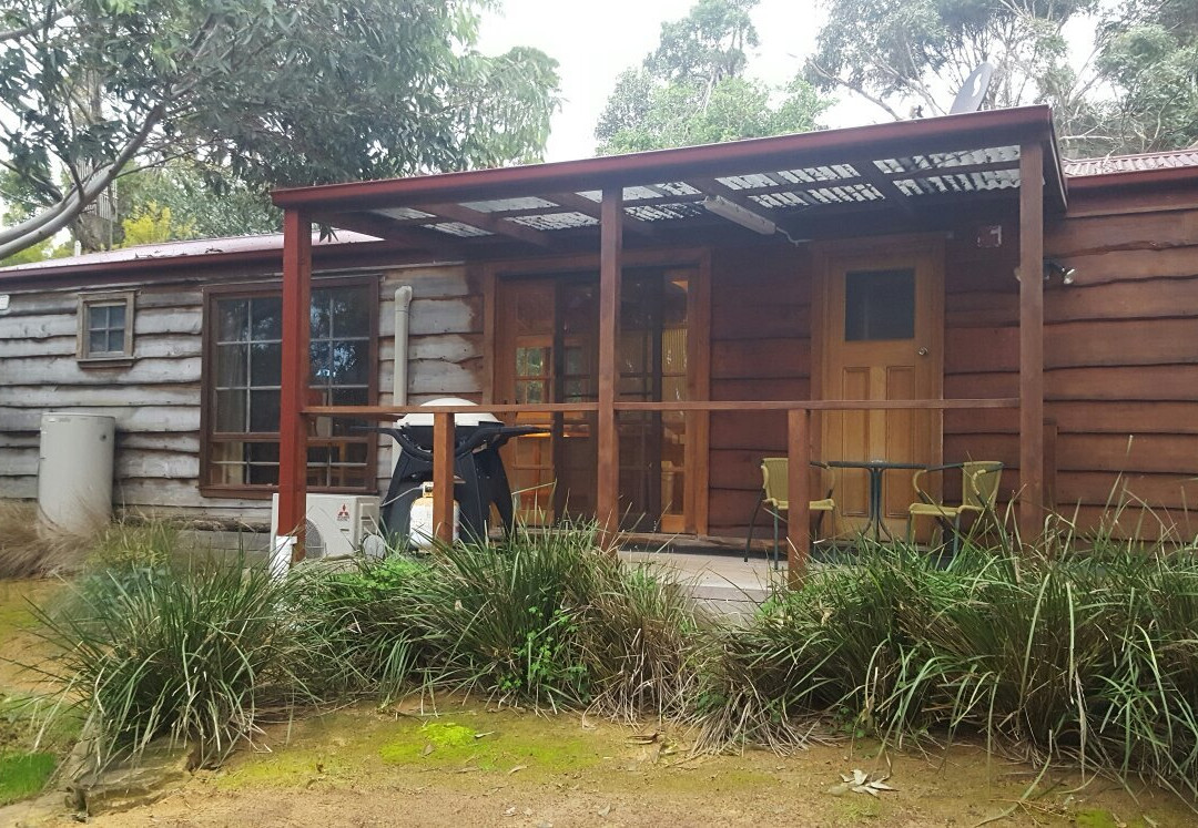 巴由港小屋旅馆