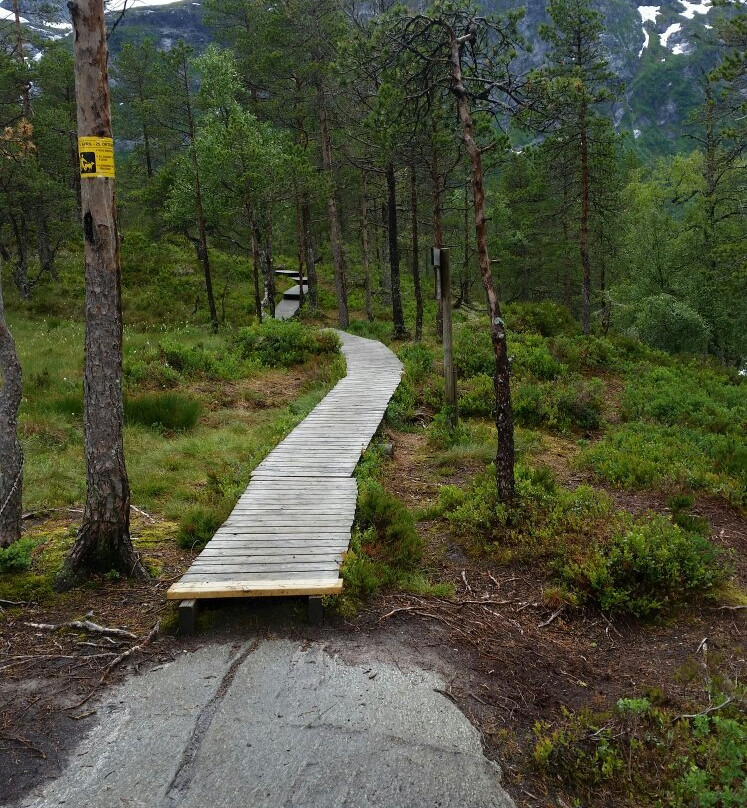 The Waterfall Path-Balestrand必去景点