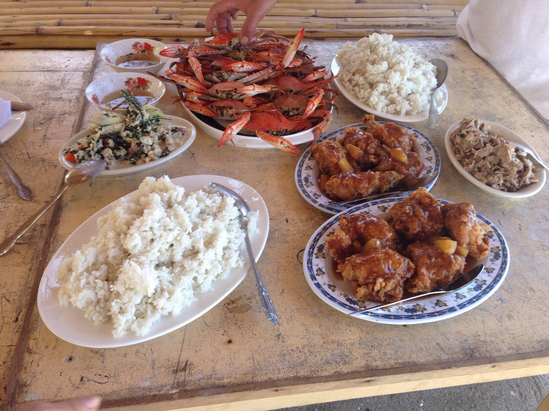 Shoreline Beach Resort主图