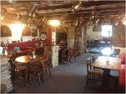 Crown House & Lodges B&B
