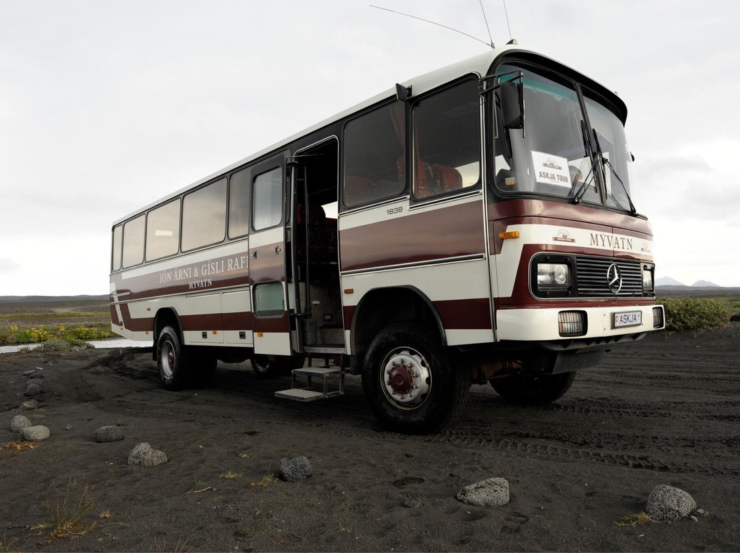 Askja Tours and Excursions-雷克雅里德必去景点