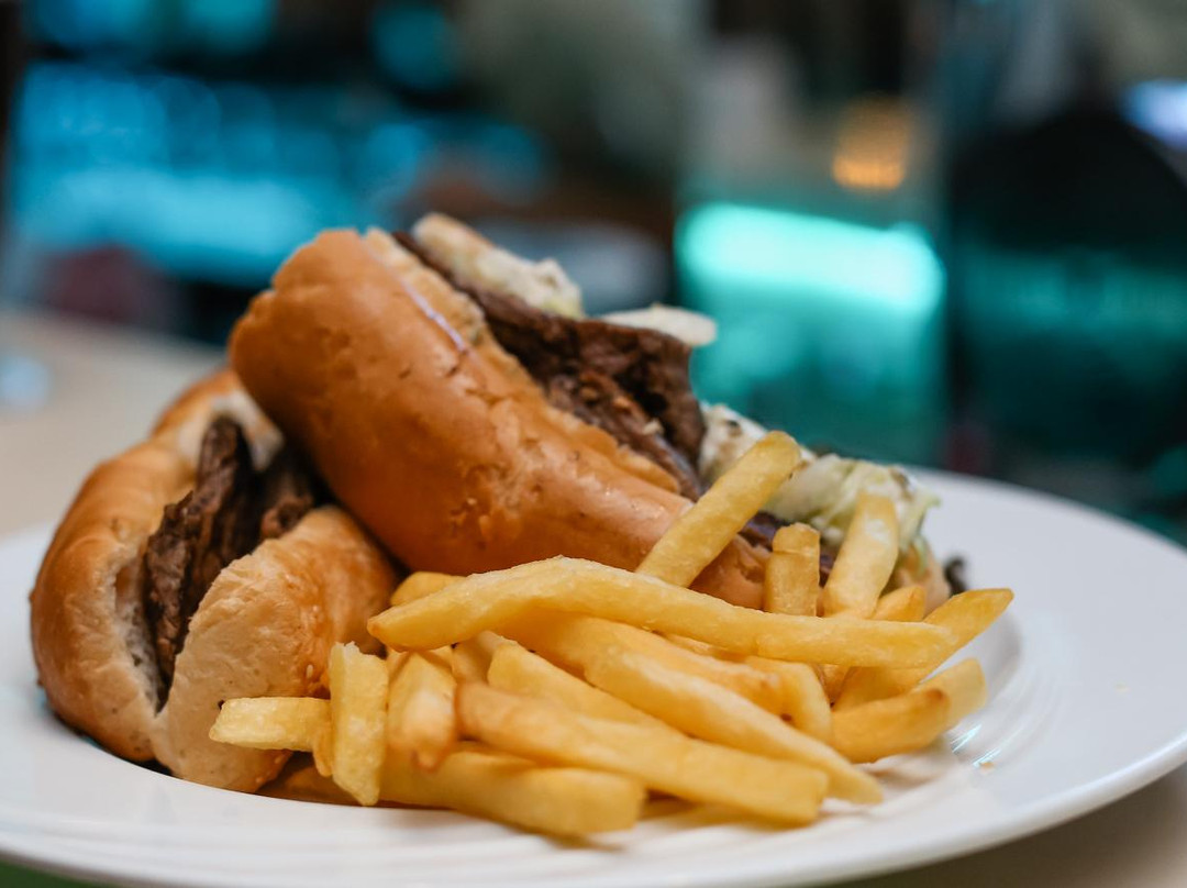 Stone Restaurant & Bar