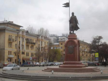 Aleksandr Nevsky Monument景点图片