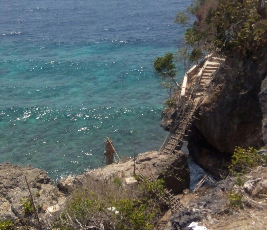 Apparalang Beach景点图片