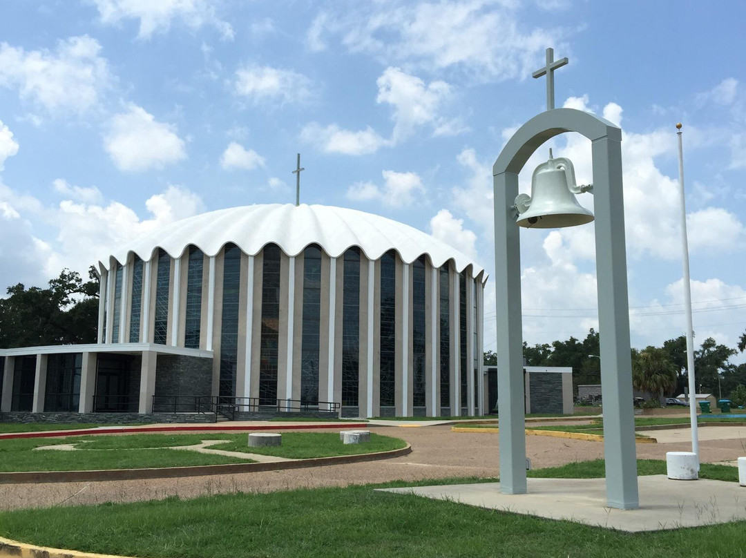 St. Michael Catholic Church景点图片