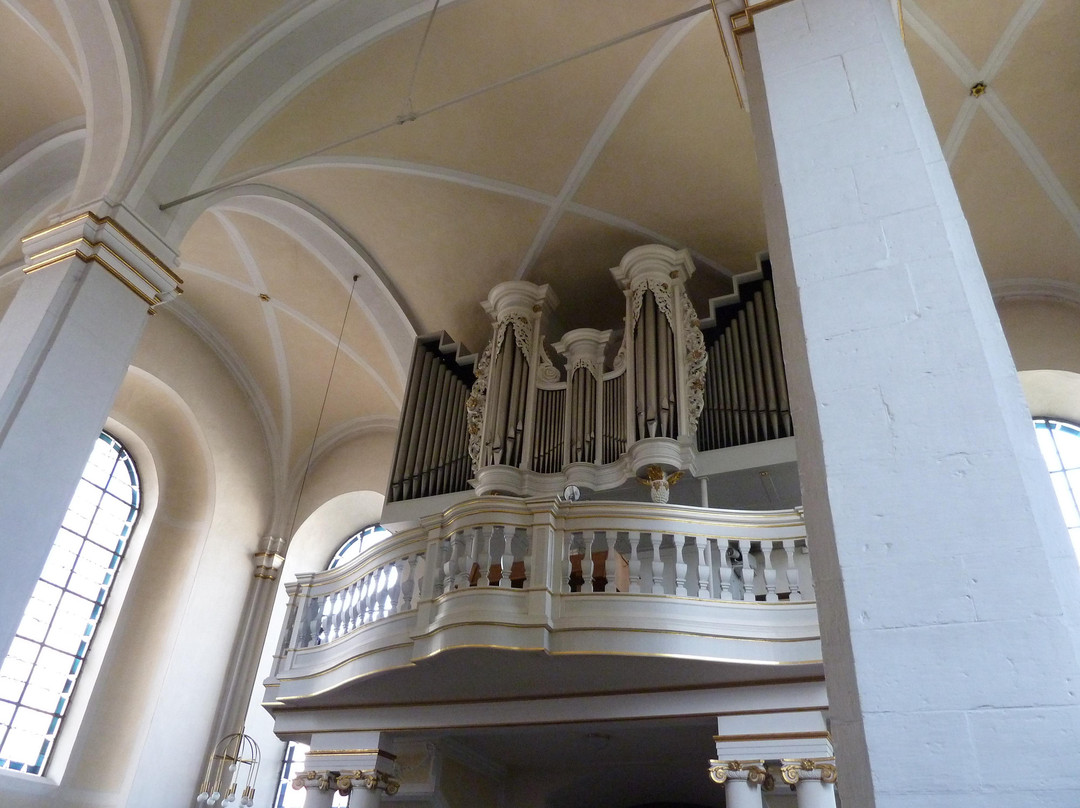 Kirche St. Remigius景点图片