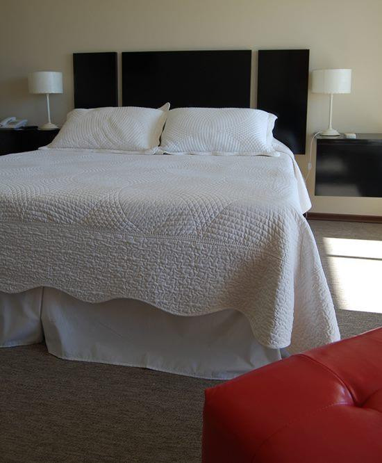 Mercedes Rambla Hotel主图