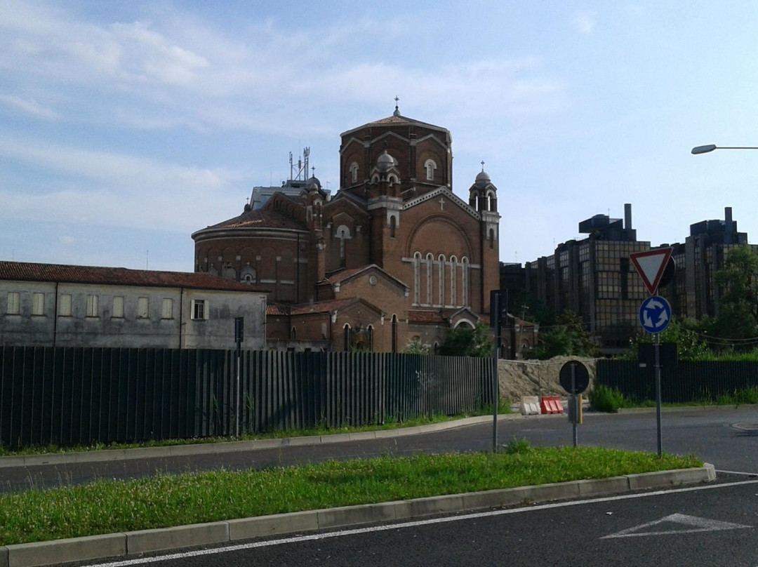 Tempio Antoniano della Pace e dei Caduti in Guerra-帕多瓦必去景点