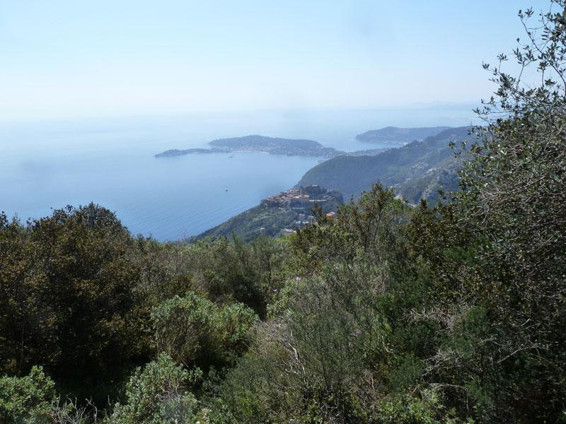 Fort De La Revère-埃兹必去景点