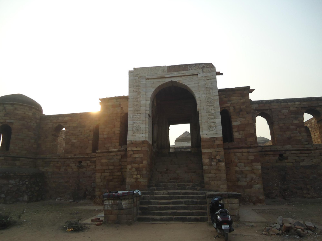 Sultan Ghari Tomb-新德里必去景点