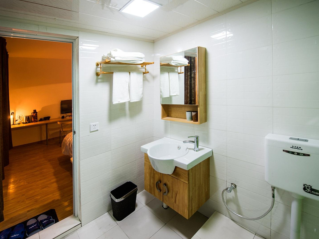 四姑娘山天晴客栈主图