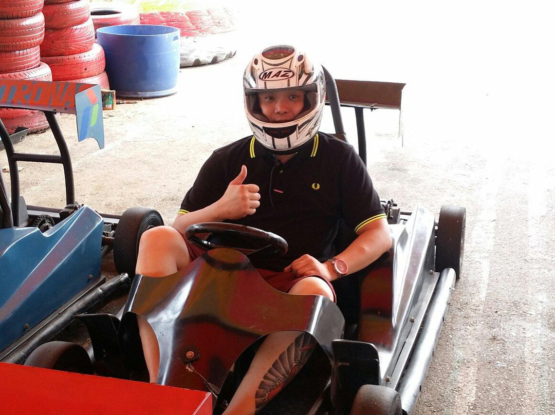 Golden City Go-Kart-Batu Ampar必去景点