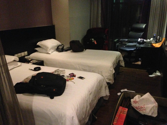 富驿时尚酒店上海徐家汇体育场店主图