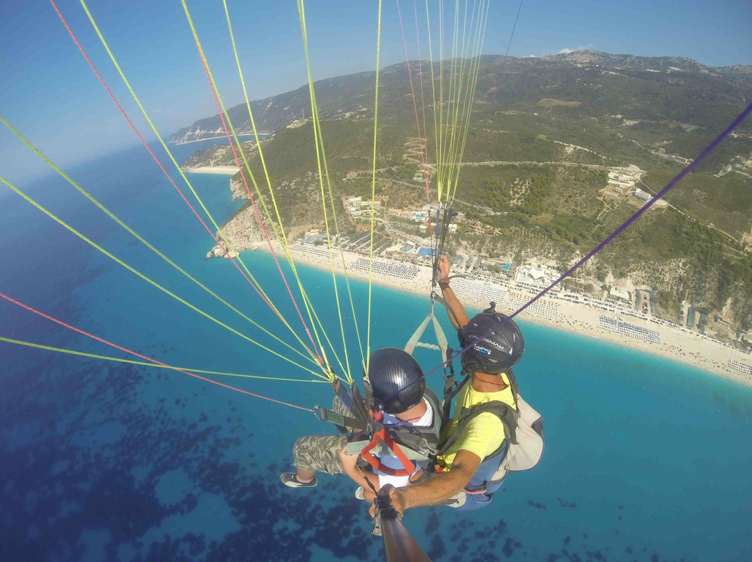 Lefkada Paragliding-Agios Nikitas必去景点