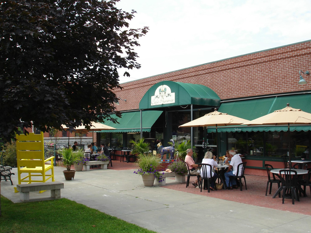 Forest Dale餐馆和美食-Cafe Provence