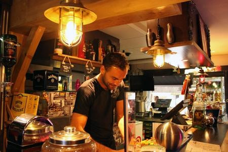 Bressolles餐馆和美食-Le Petit Fournil