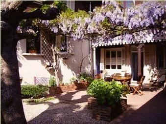 B&B Les Charmilles-官方