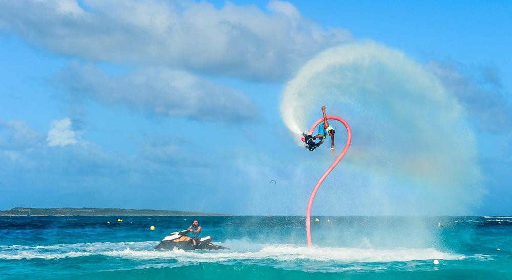 Bikini Watersports-东方湾必去景点