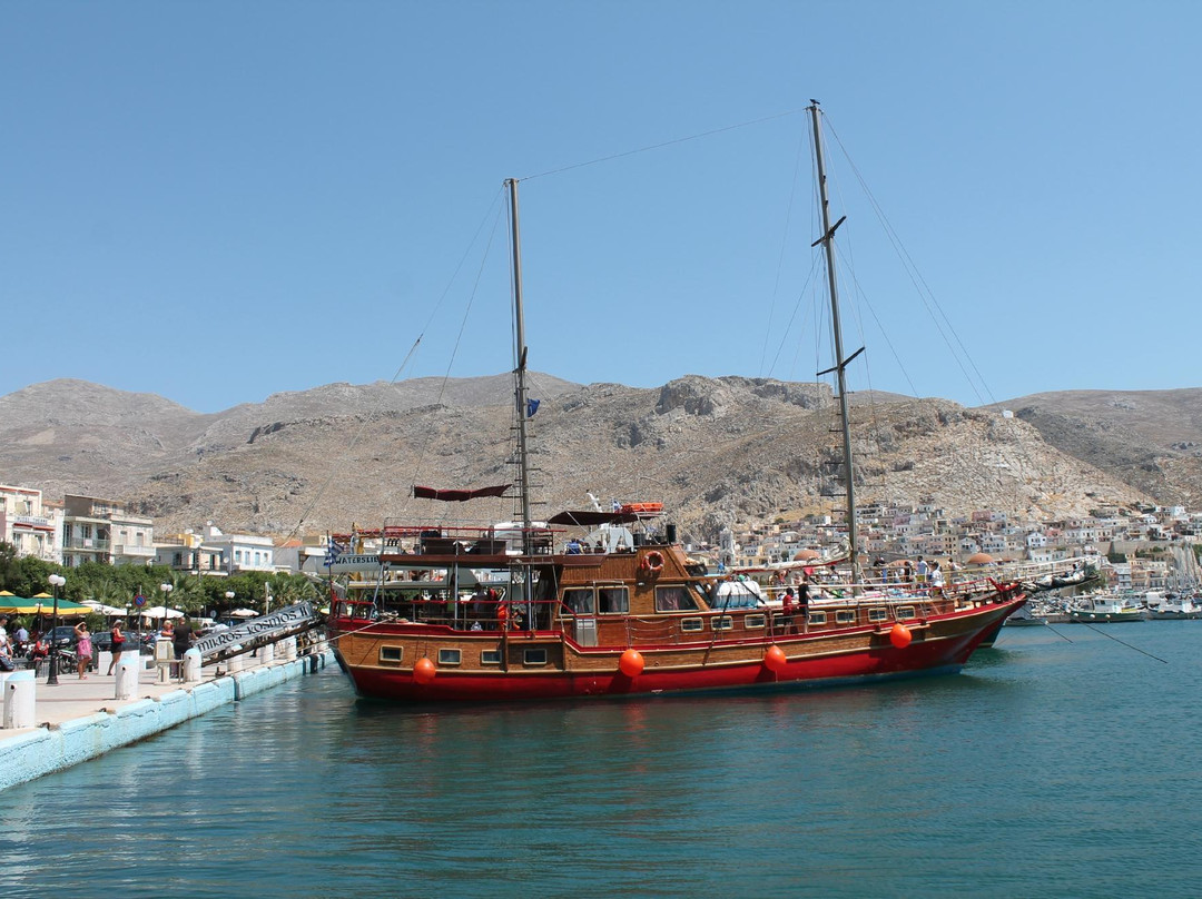 Mikros Kosmos Daily Trips-Pothia必去景点