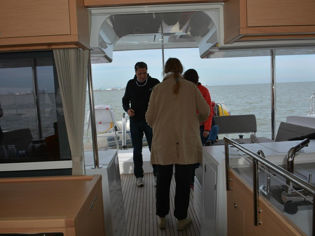 The Sea Lounge-克诺克－海斯特必去景点