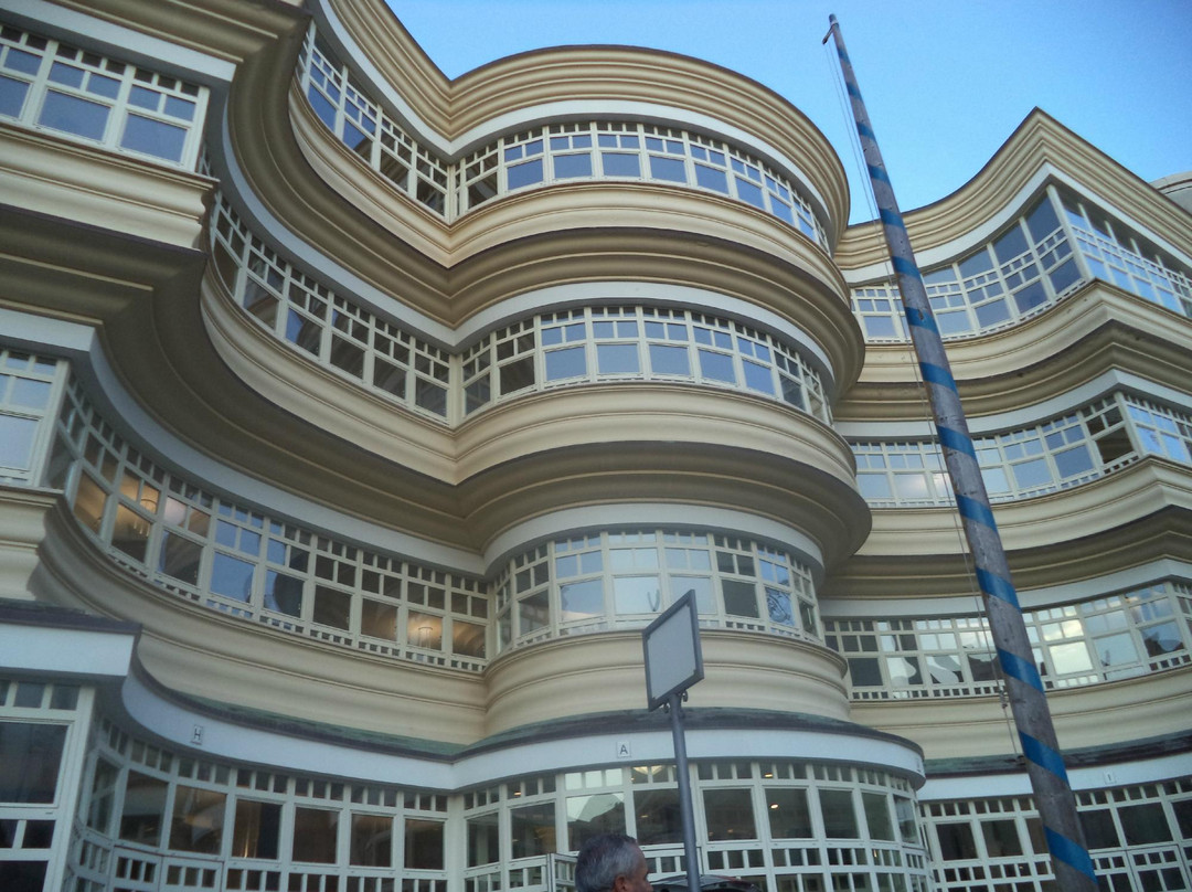 Teatro Politeama-卡坦扎罗必去景点