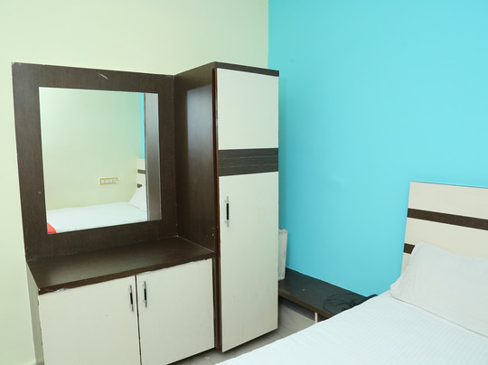 V D R Residency主图