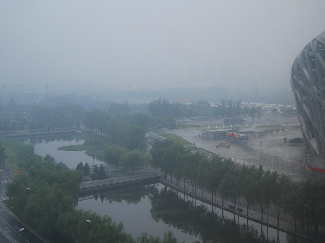 凯迪克格兰云天大酒店主图