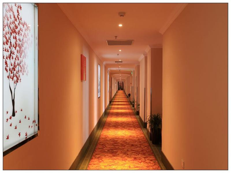 格林豪泰兴化英武中路快捷酒店主图