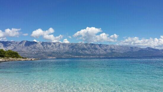 Sumartin Beach景点图片