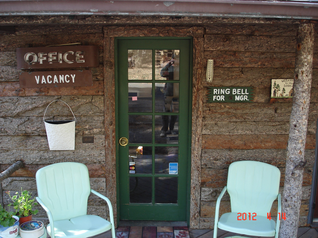 Idle Hour Lodge