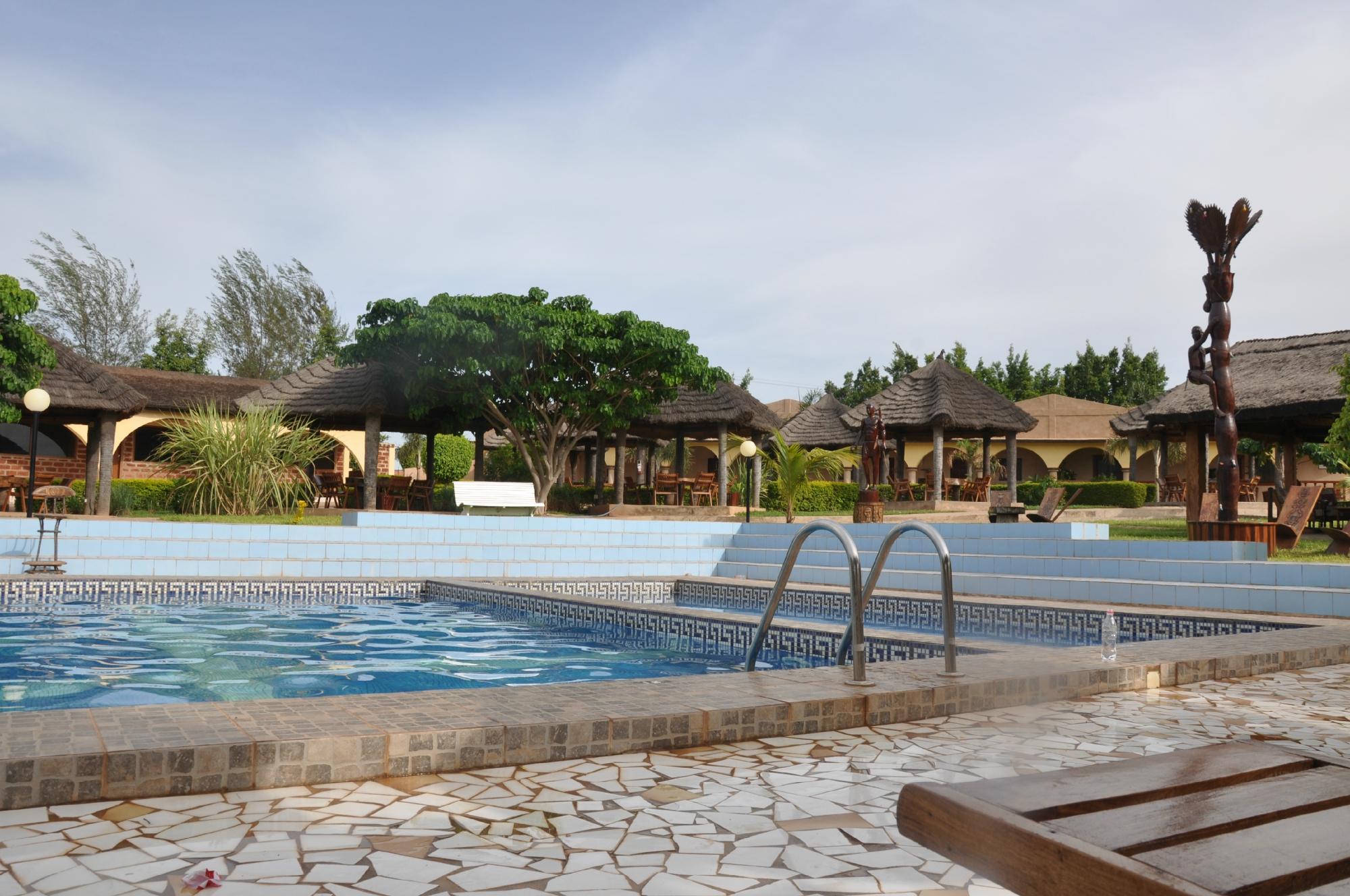 Cascades Palace-泳池