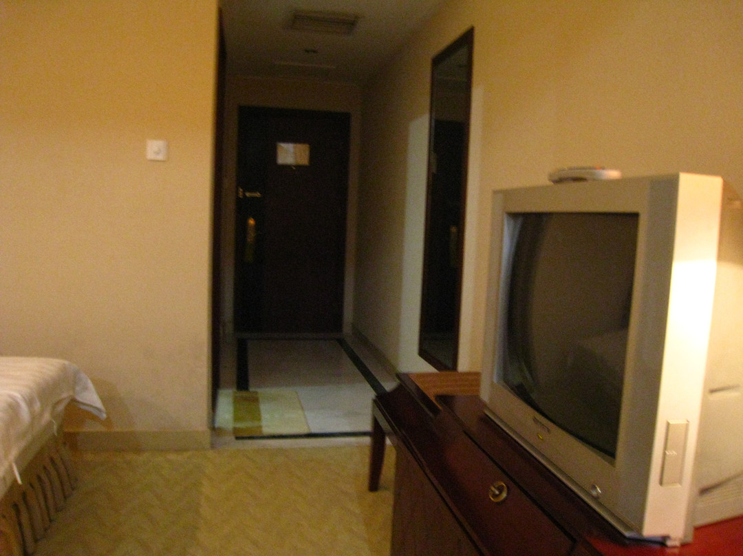 豫花园大酒店主图