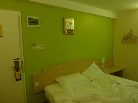 7天珠海拱北口岸二店主图