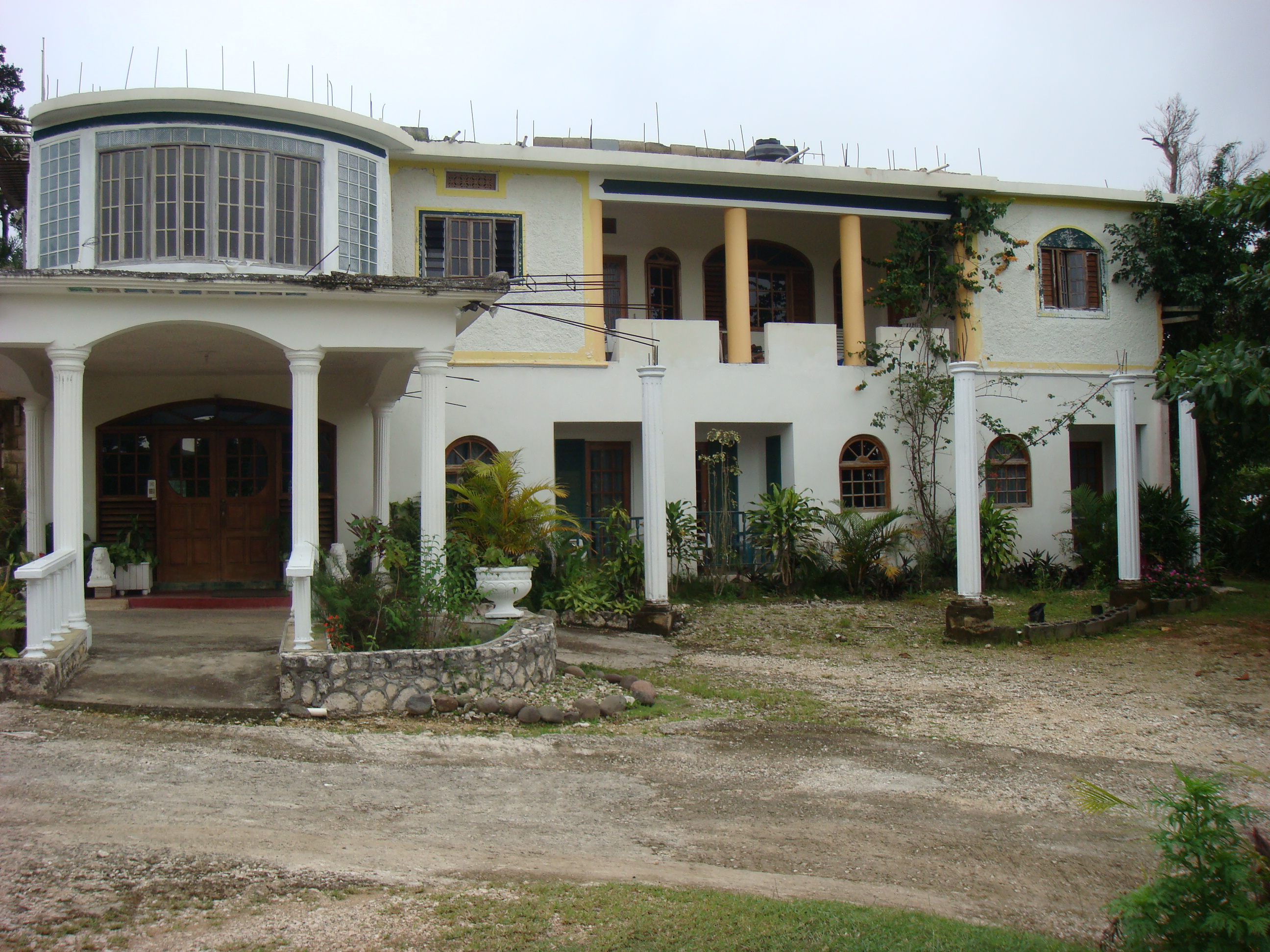 Kariba Kariba-客卧